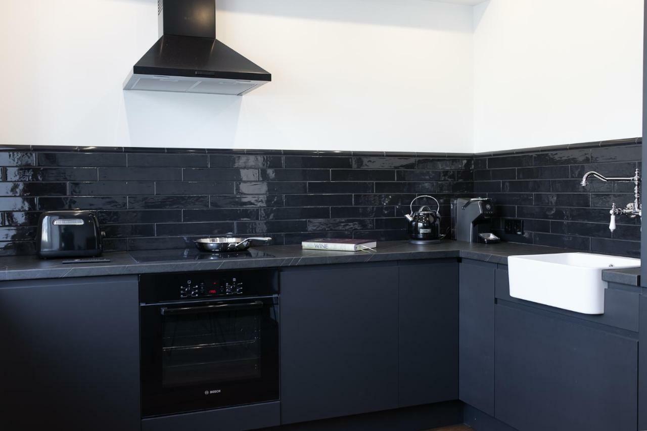 Supeluse-Strassel Beach Apartment Parnu Bagian luar foto